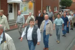 2001_00029