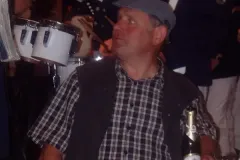 2001_00423