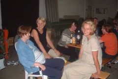 2001_00556