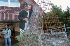 2001_00573