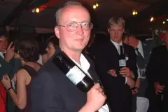 2001_01067