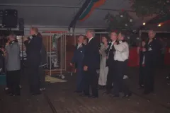 2001_01076