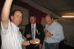2007_00373