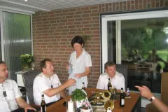 2009_00710