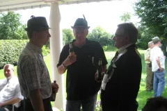 2009_00749