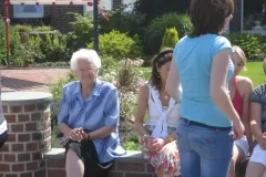 2009_00758