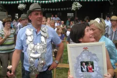 2009_00858