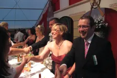 2009_00932