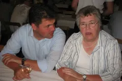 2009_00933