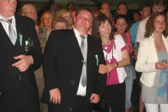 2009_01048