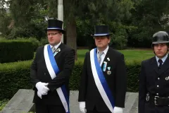 2011_0476